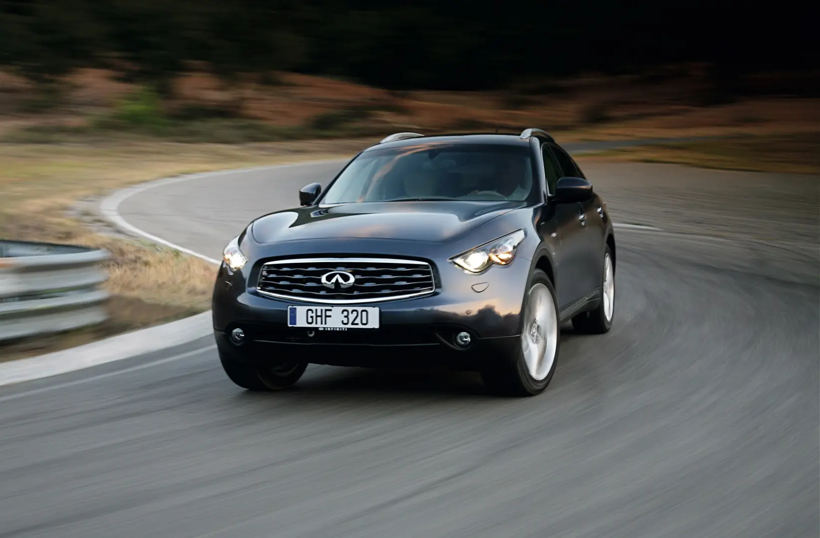 Infiniti FX FX 37 V6 S Otomatik 2