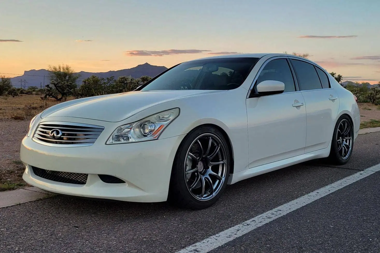 Infiniti G G37 3.7 V6 AWD GT X 3