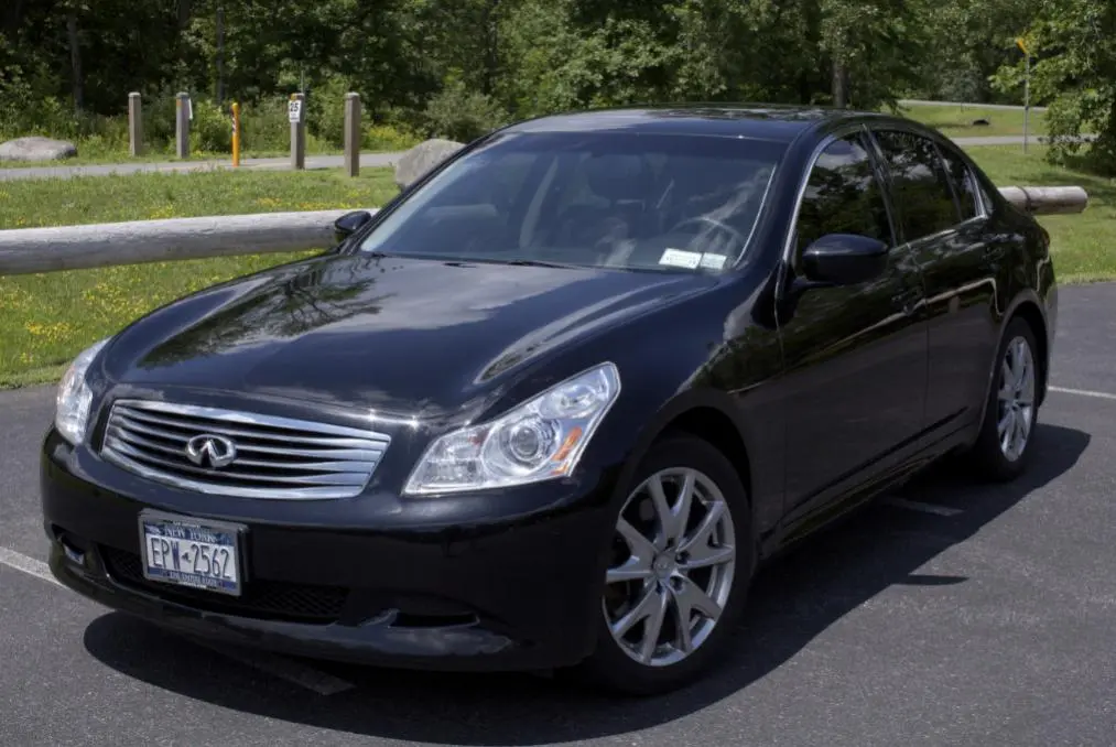 Infiniti G G37 3.7 V6 RWD GT 5