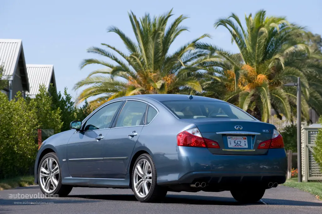Infiniti M M 35 V6 AWD 1