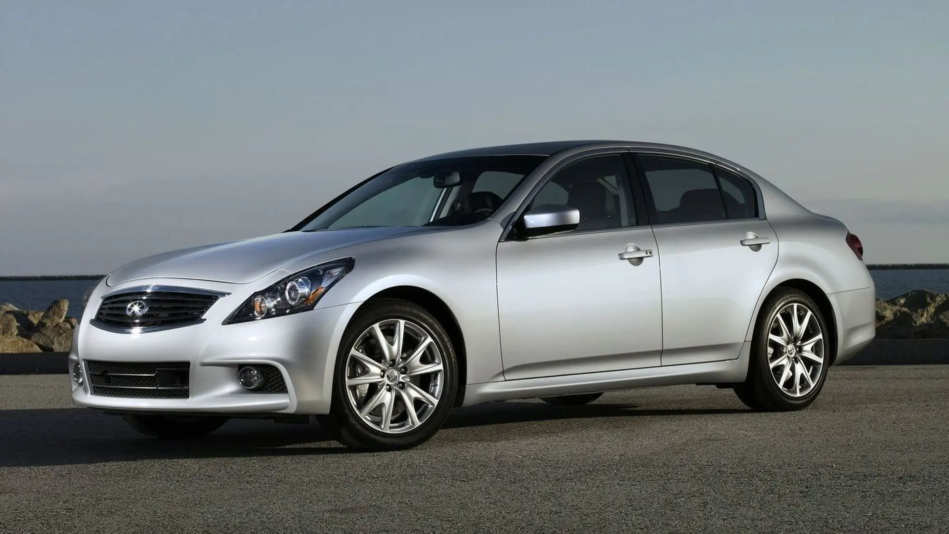 Infiniti M M 37 V6 GT 4