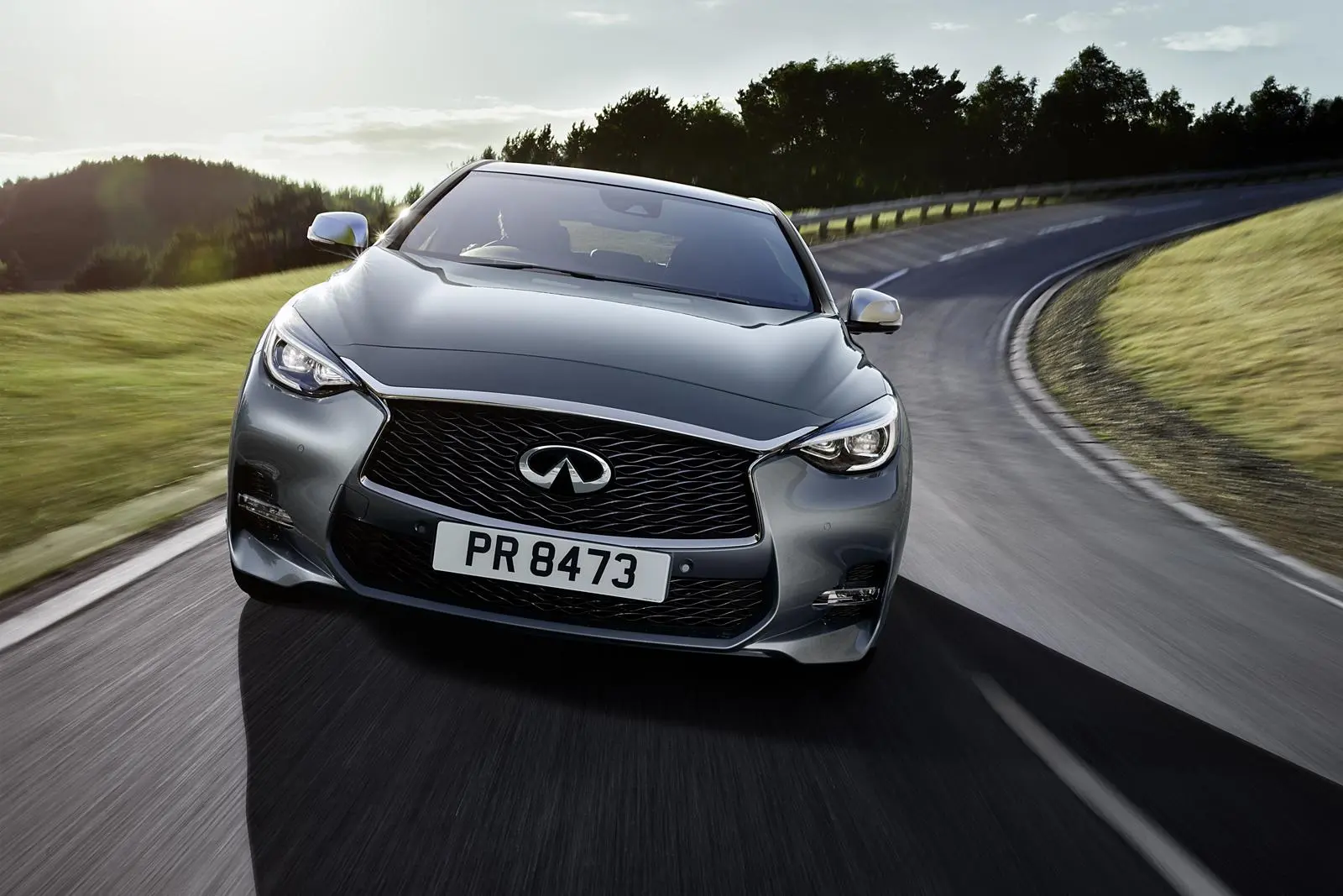Infiniti Q30 Q30 1.6t Premium Tech-Theme DCT 0