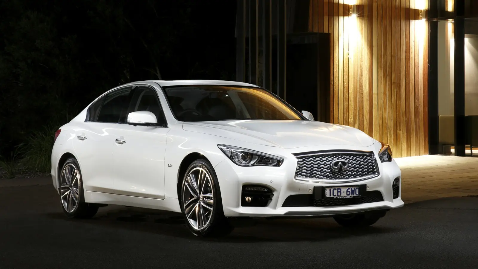 Infiniti Q50 Q50 2.0 T Premium 0