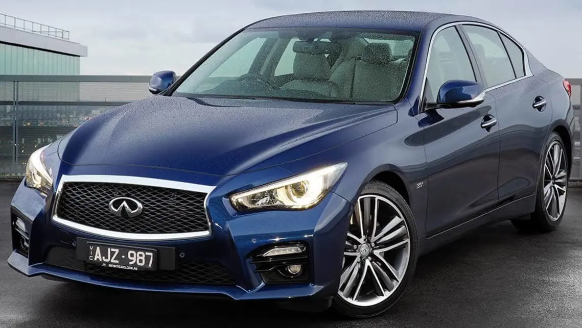Infiniti Q50 Q50 2.0 T Sport Tech 6