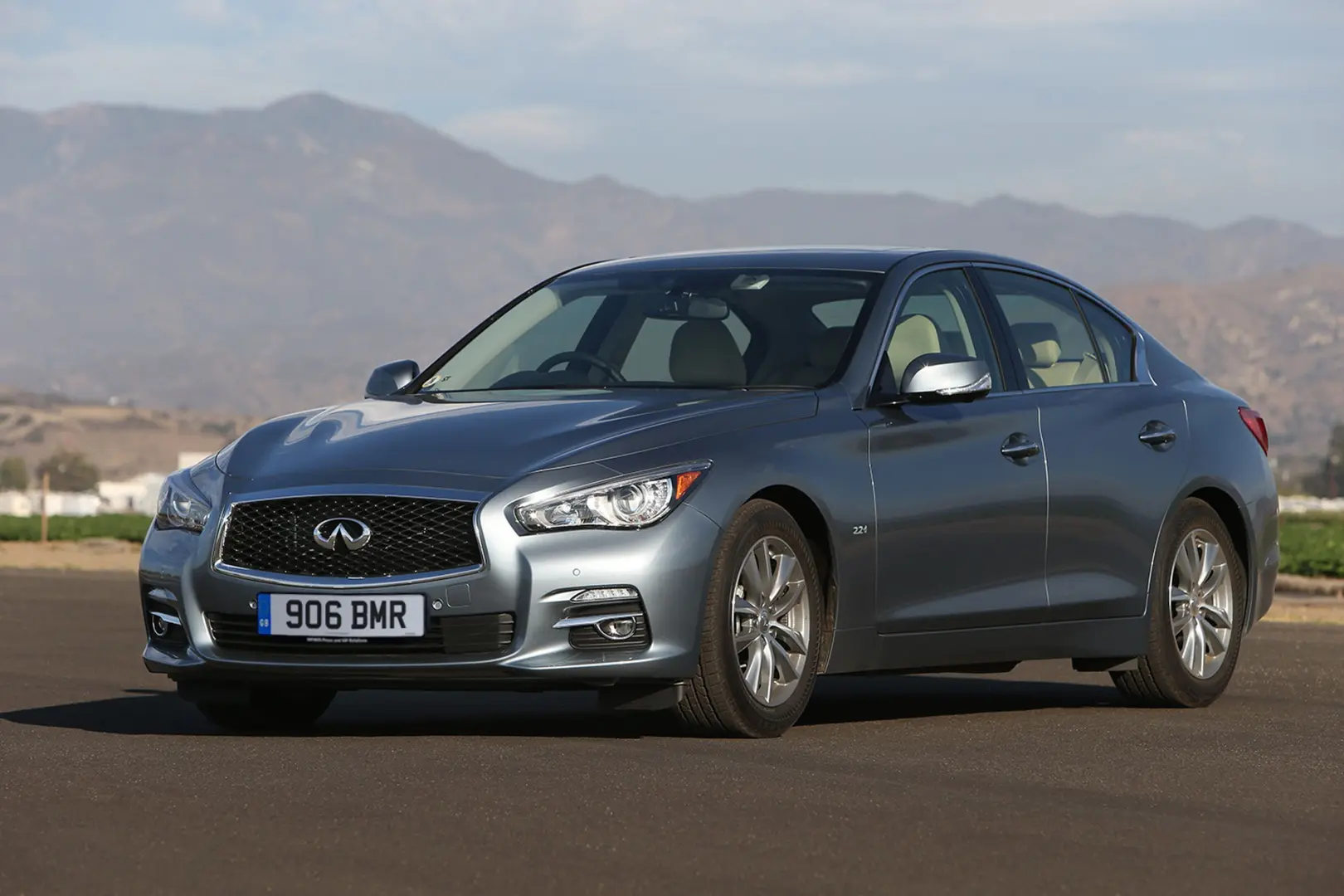 Infiniti Q50 Q50 3.7 V6 1