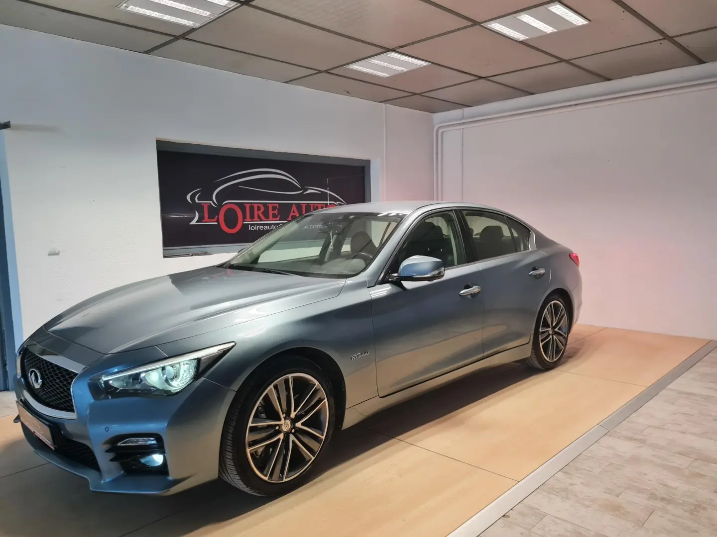 Infiniti Q50 Q50 3.5 V6 Hybrid S 5