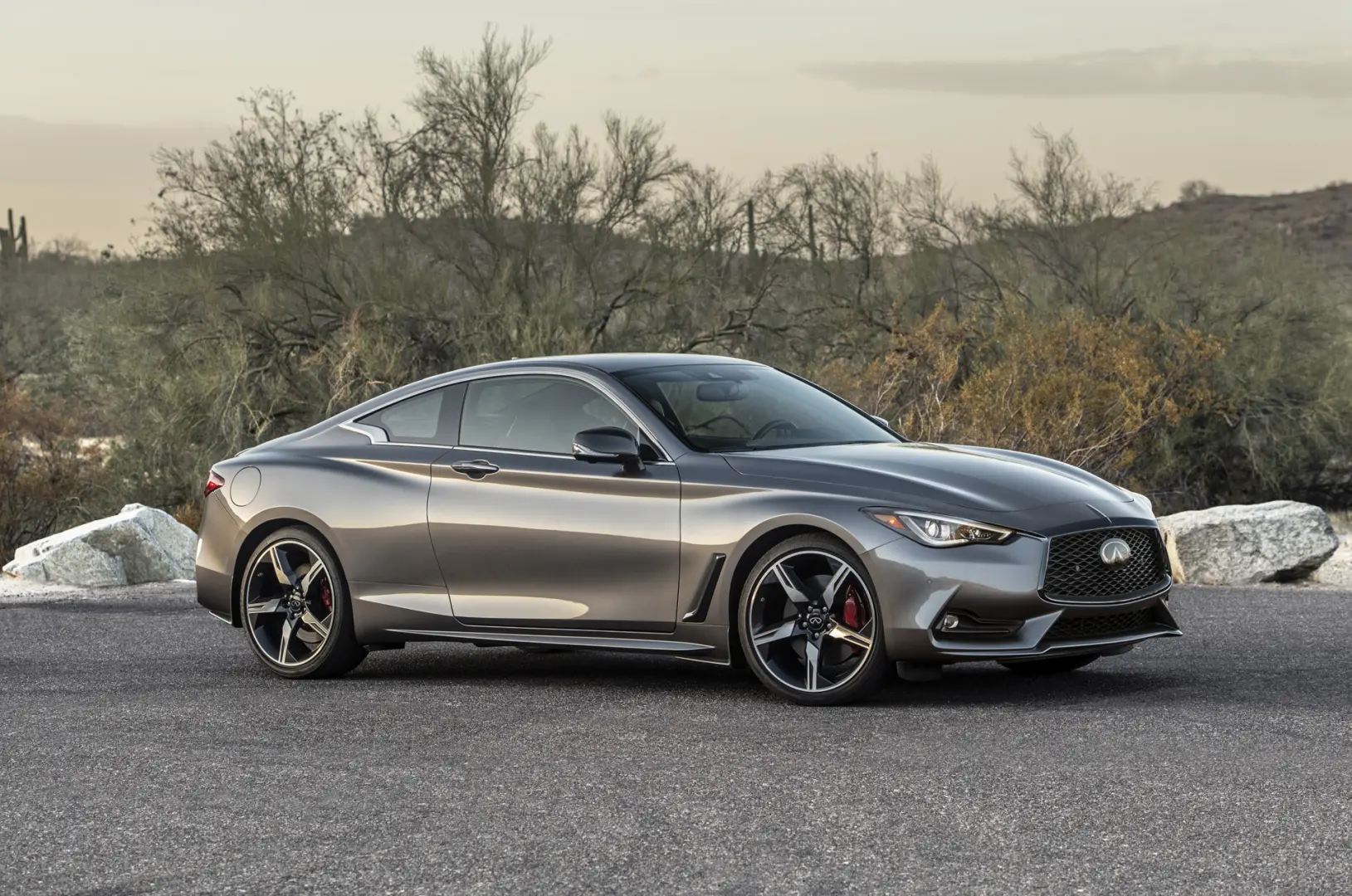 Infiniti Q60 Q60 2.0 Sport Tech 2