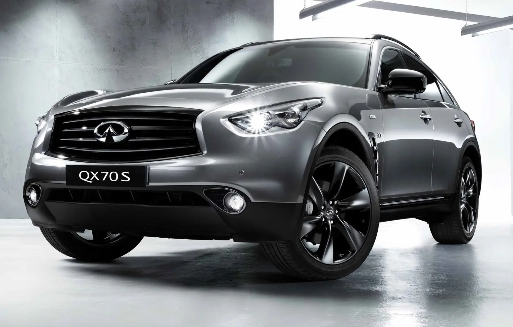 Infiniti QX QX70 3.7 S Premium 2