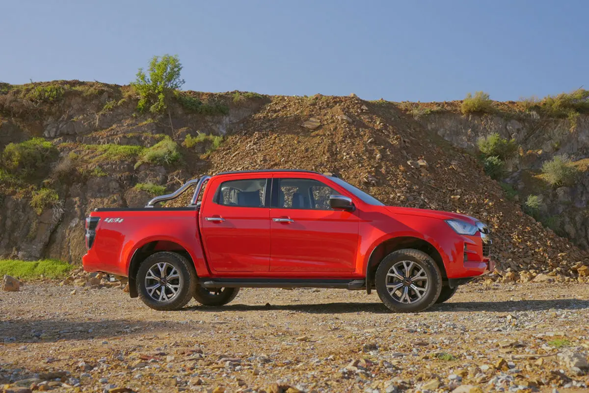 Isuzu D-Max D-Max 1.9 D 4x4 V-Joy 5