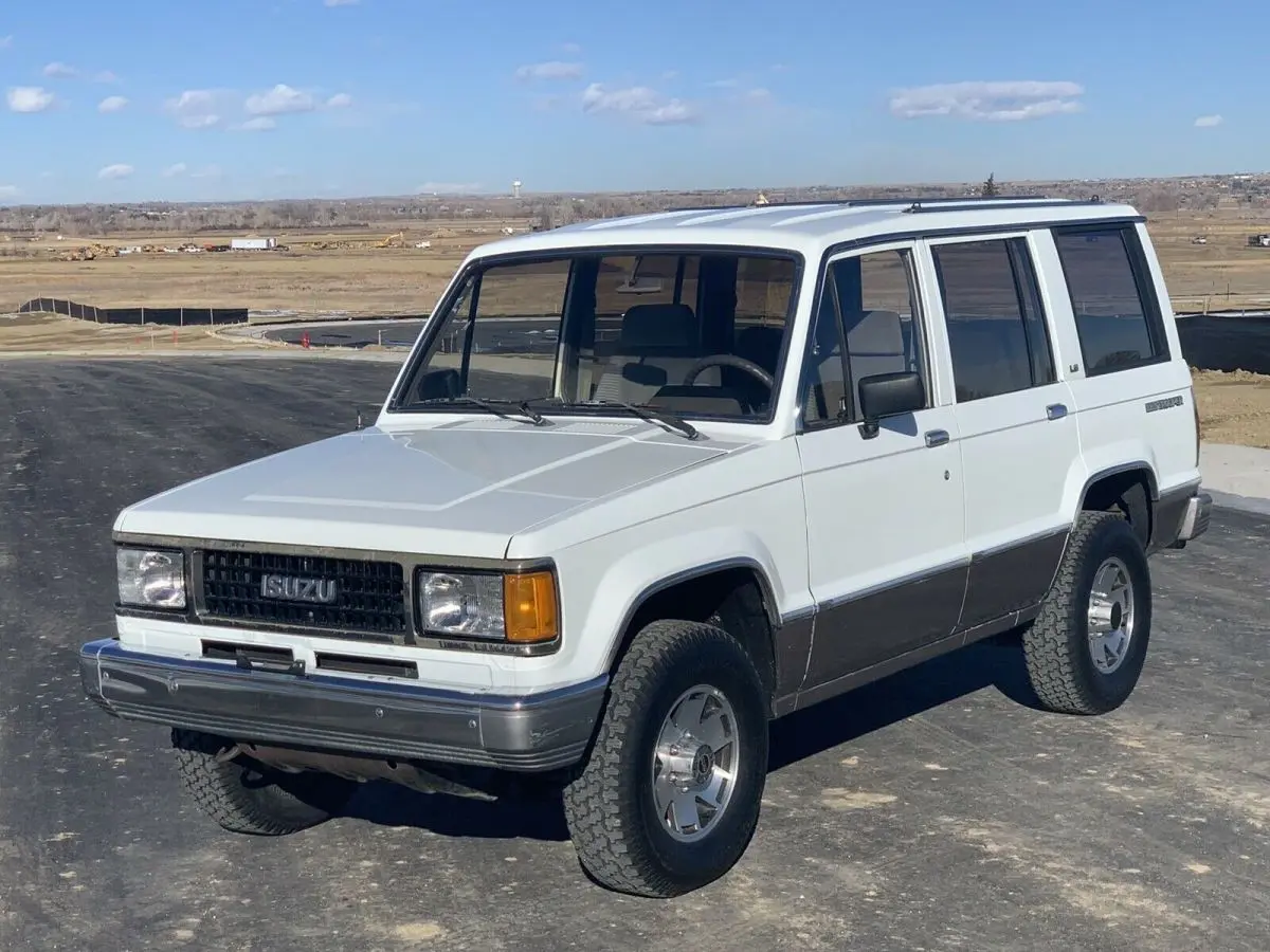 Isuzu Trooper Trooper 2.5 FLK 4 2