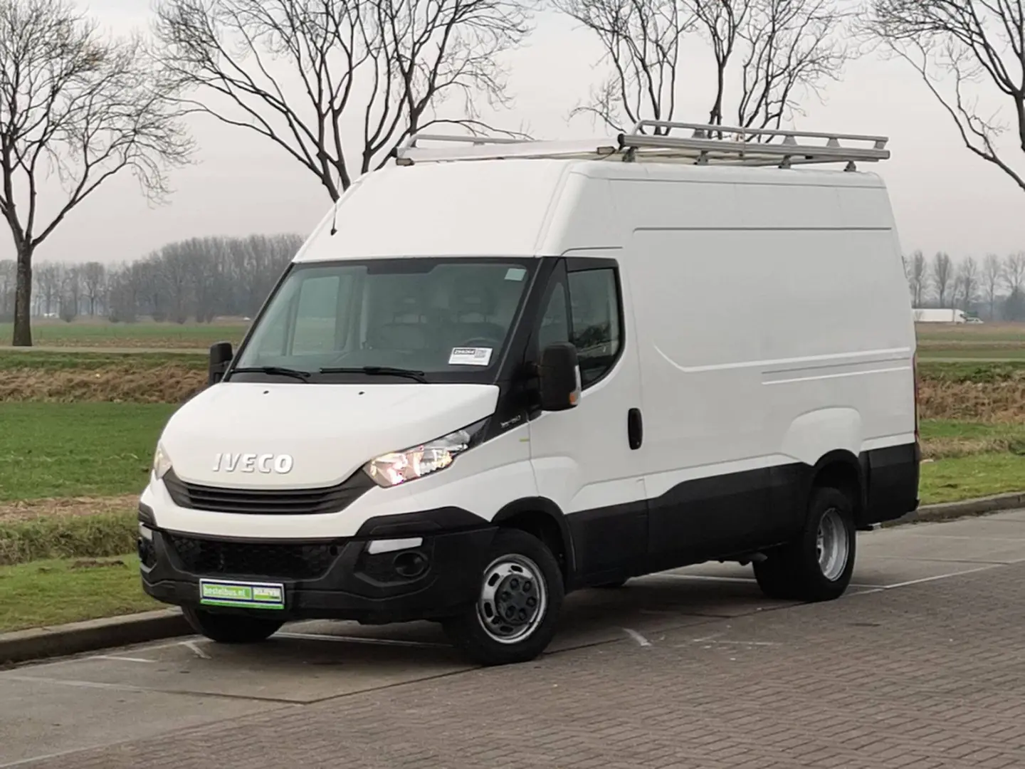 Iveco 35 35 C 15 Daily Van 17.2m3 2