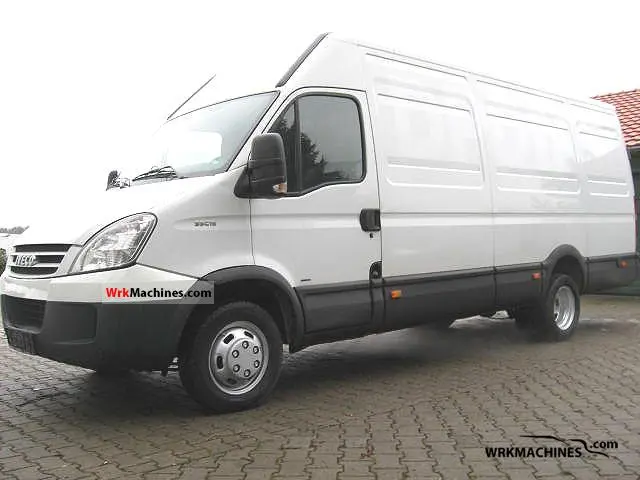 Iveco 35 35 C 15 Daily Van 15.6m3 4