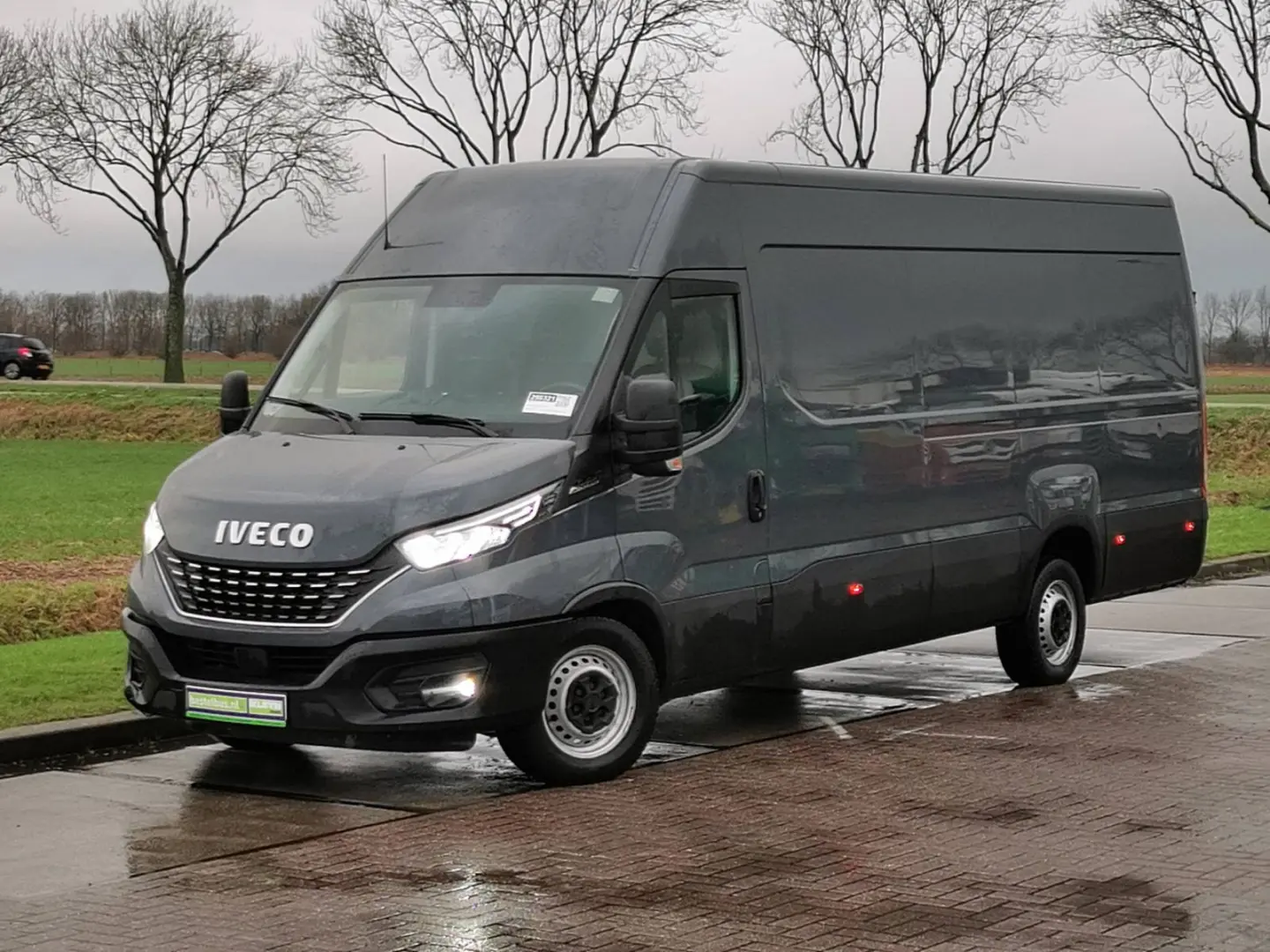 Iveco  Daily 35 S 16 10.8m3 4