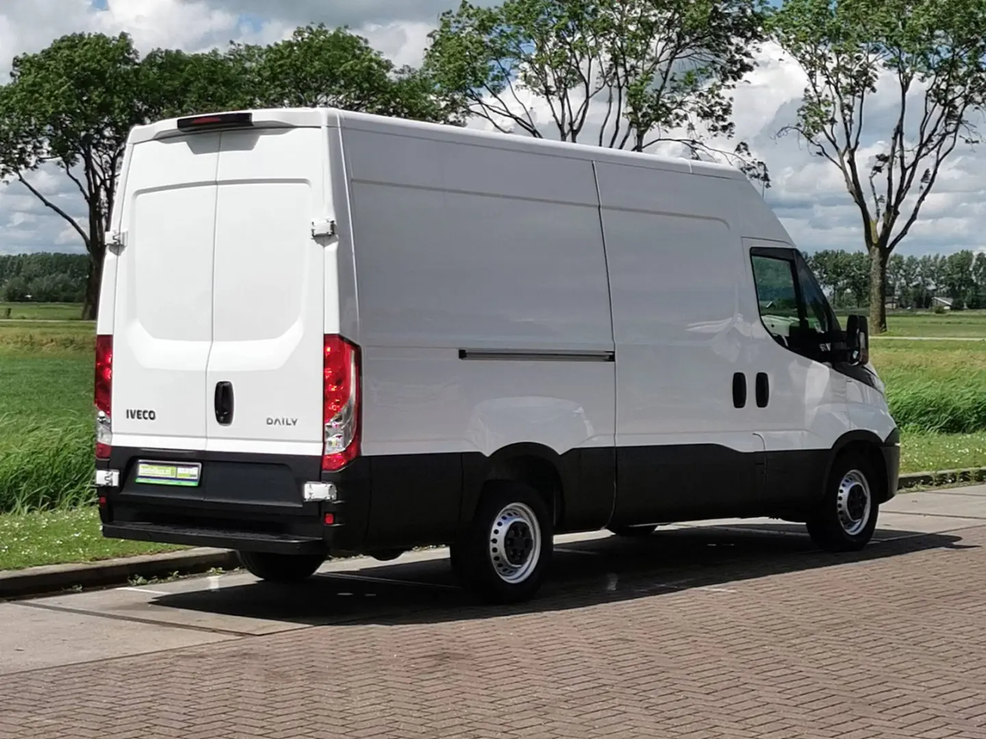 Iveco  Daily 35 S 16 4100 7