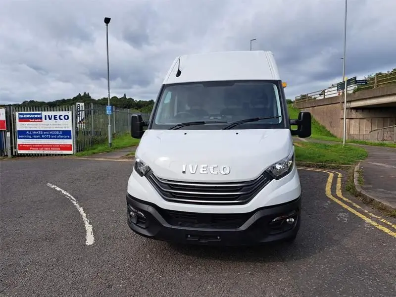 Iveco  Daily Van 2.3 35 S14 16m3 3