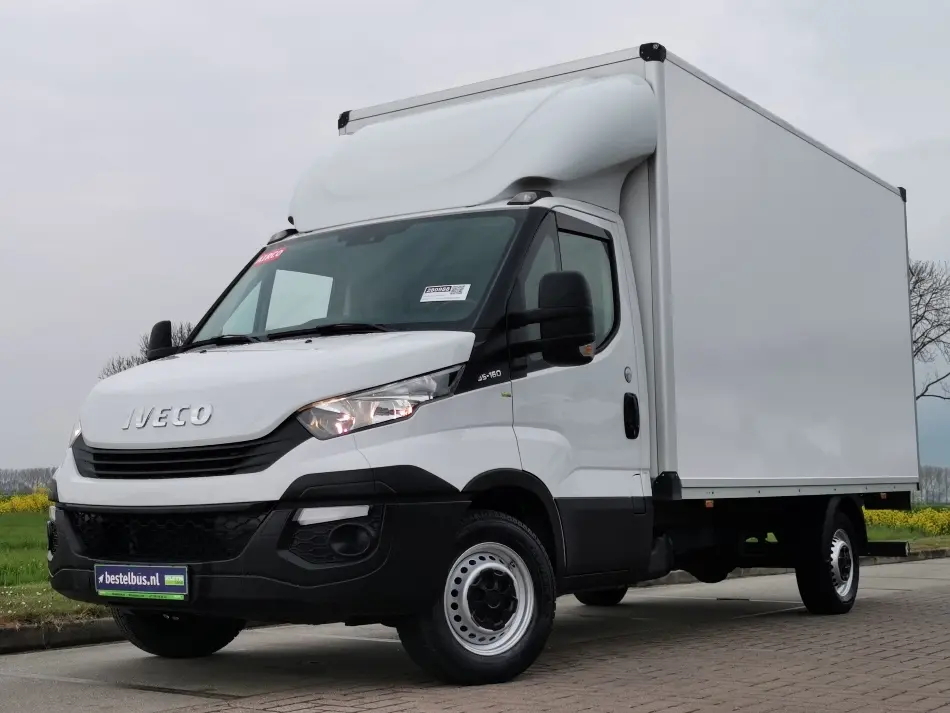 Iveco  Daily Van 2.3 35 S16 10.8m3 4