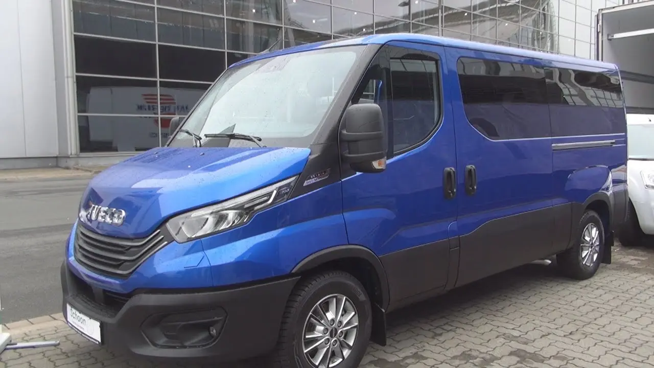 Iveco  Daily Van 2.3 35 S16 10.8m3 4