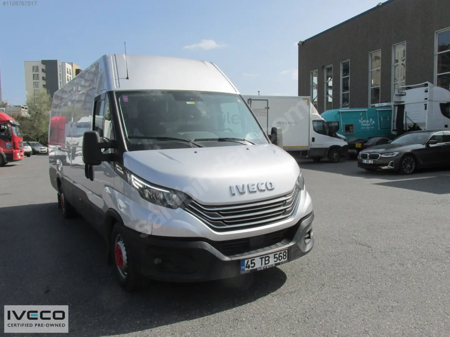 Iveco  Daily Van 2.3 35 S16 16m3 5
