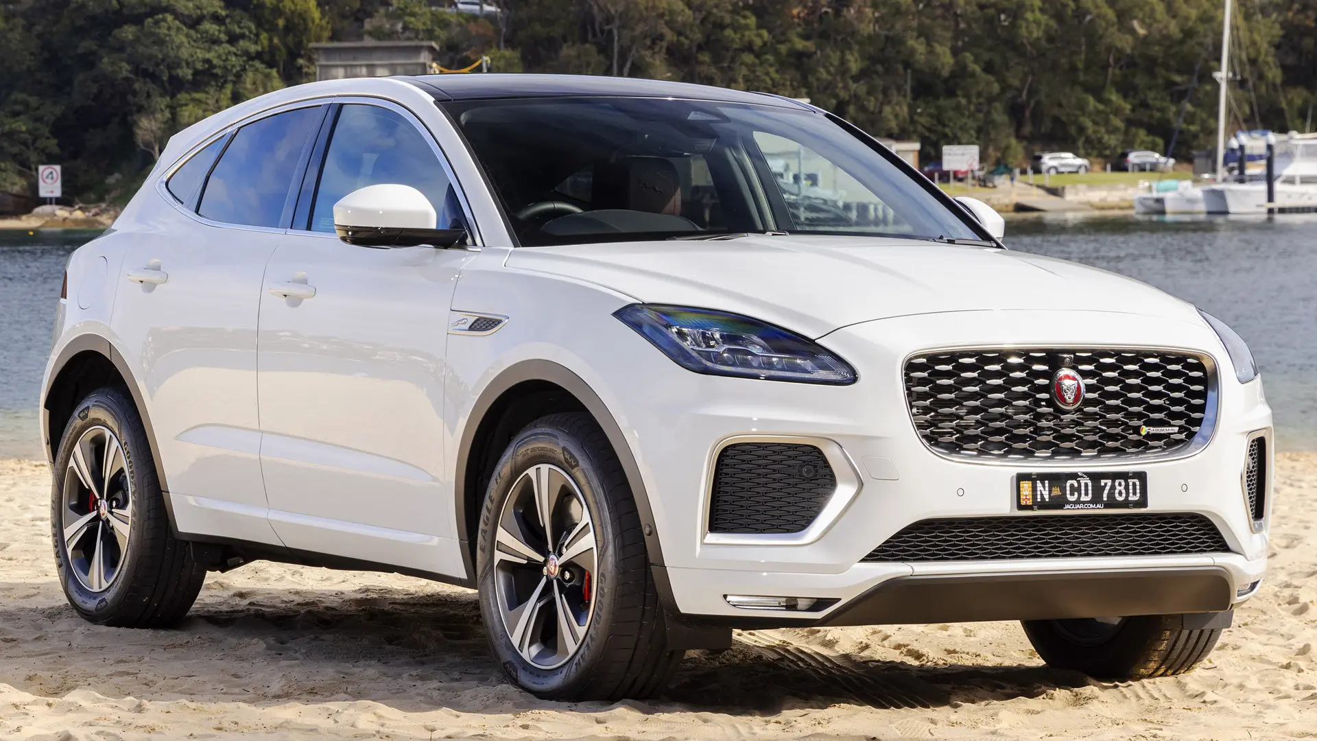 Jaguar E-Pace E-Pace 1.5 160 AWD R-Dynamic SE 6