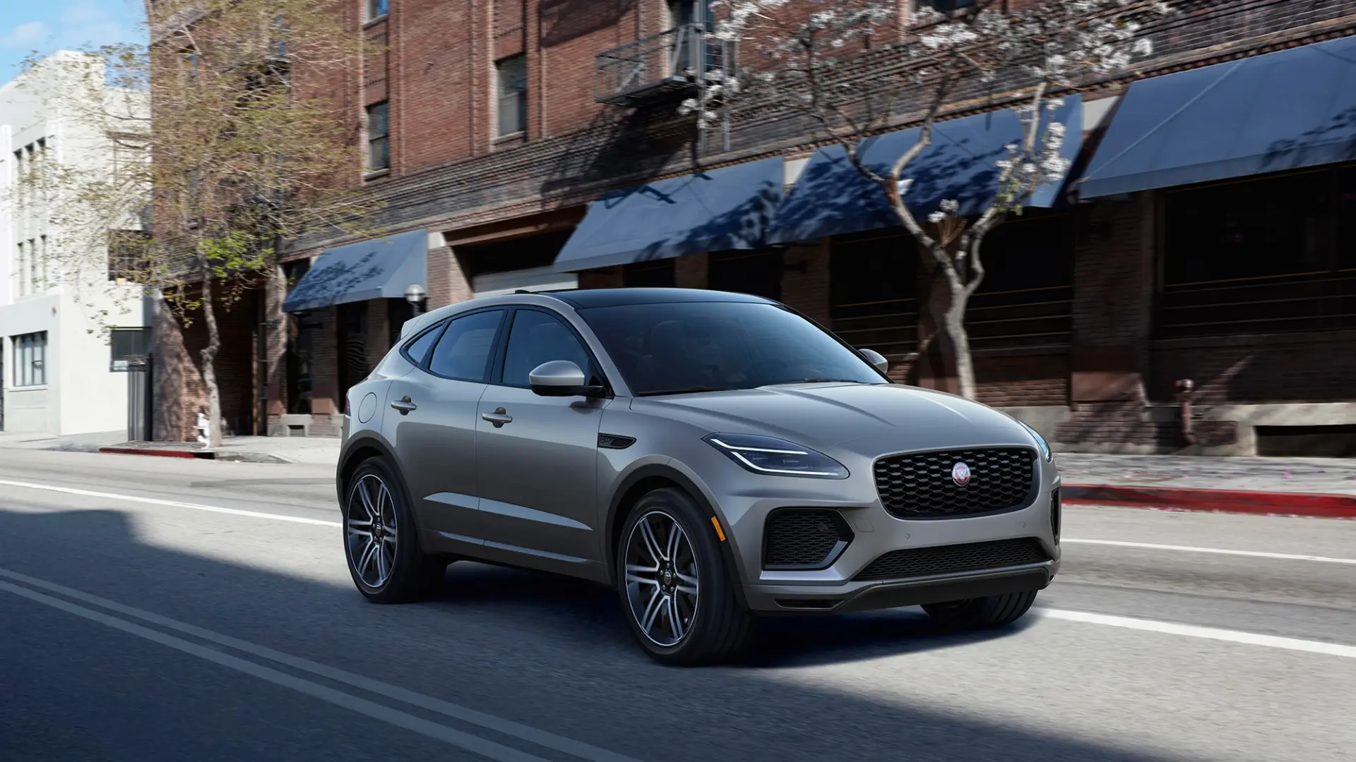 Jaguar E-Pace E-Pace 1.5 R-Dynamic HSE 4