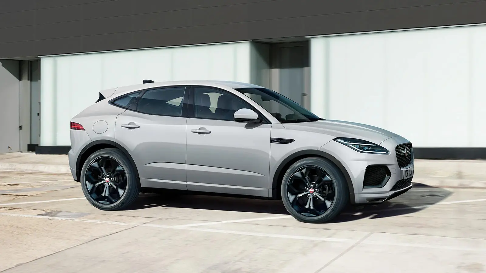 Jaguar E-Pace E-Pace 1.5 R-Dynamic SE 2