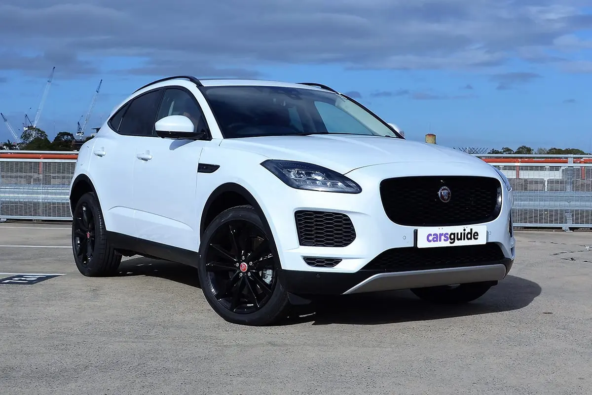 Jaguar E-Pace E-Pace 2.0 P249 AWD R-Dynamic SE 3