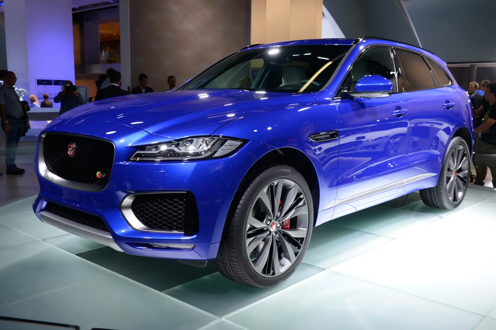 Jaguar F-Pace F-Pace 2.0 D AWD Pure Plus 7
