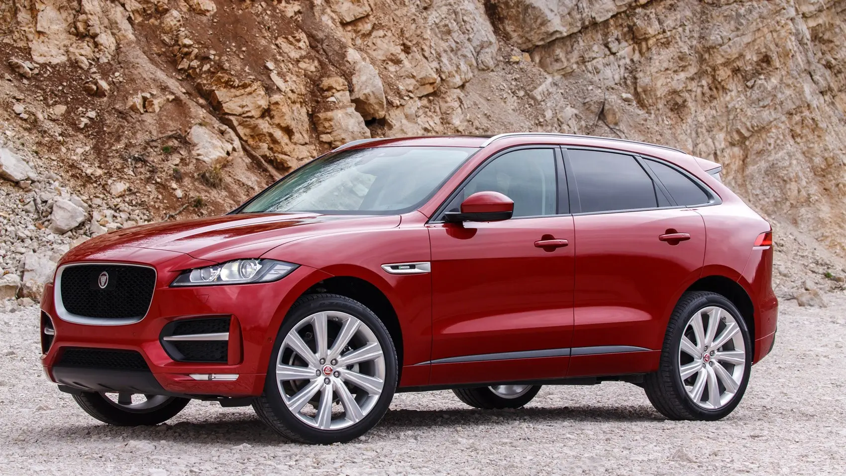 Jaguar F-Pace F-Pace 2.0 D AWD R-Sport Plus 1