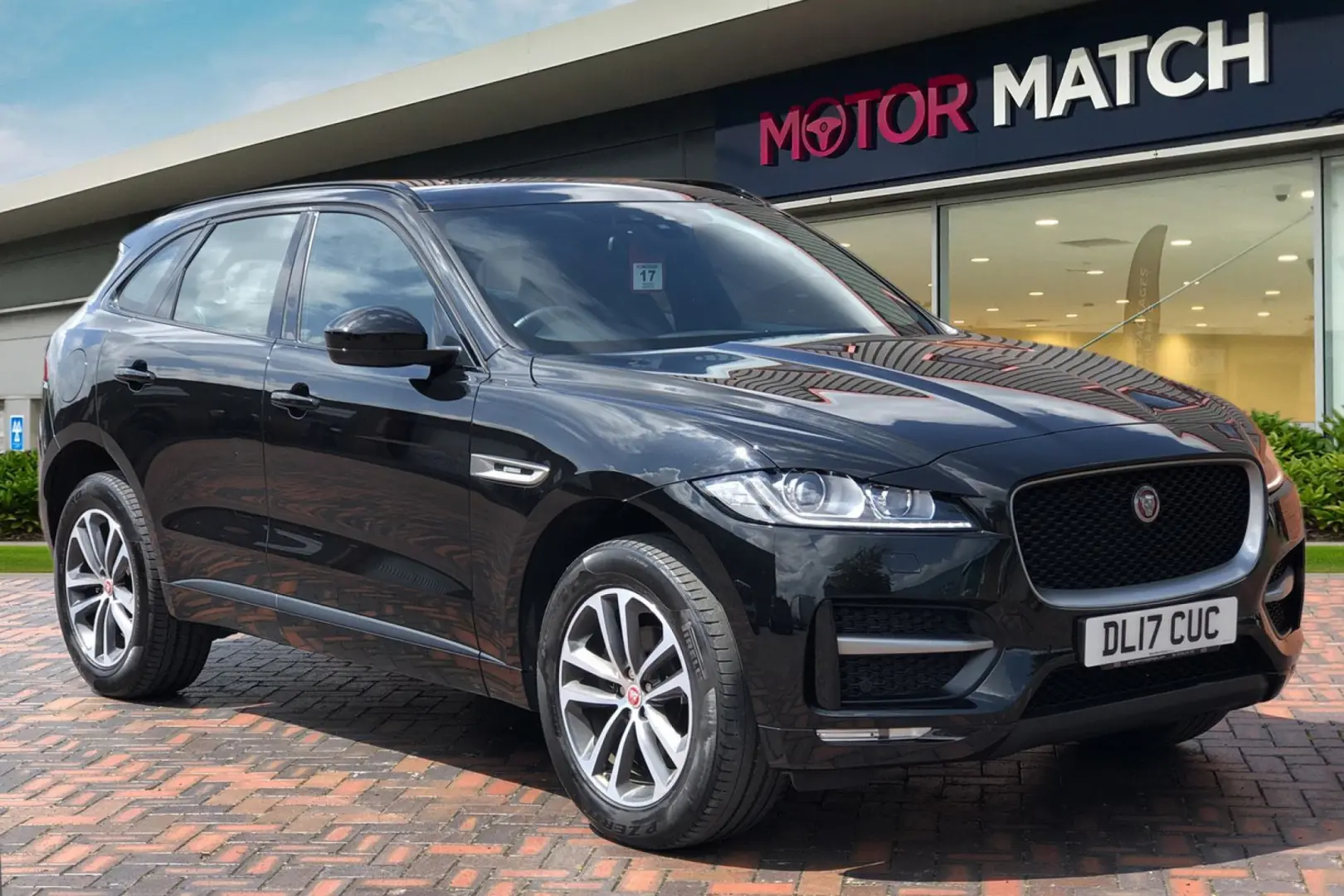 Jaguar F-Pace F-Pace 2.0 D AWD R-Sport Plus 4