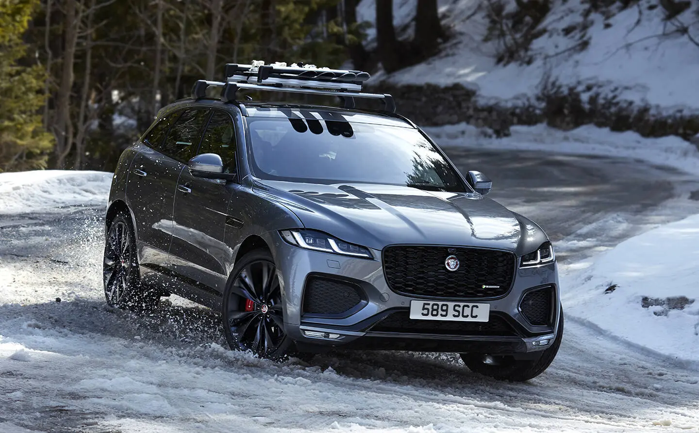 Jaguar F-Pace F-Pace 2.0 D R-Dynamic HSE 2