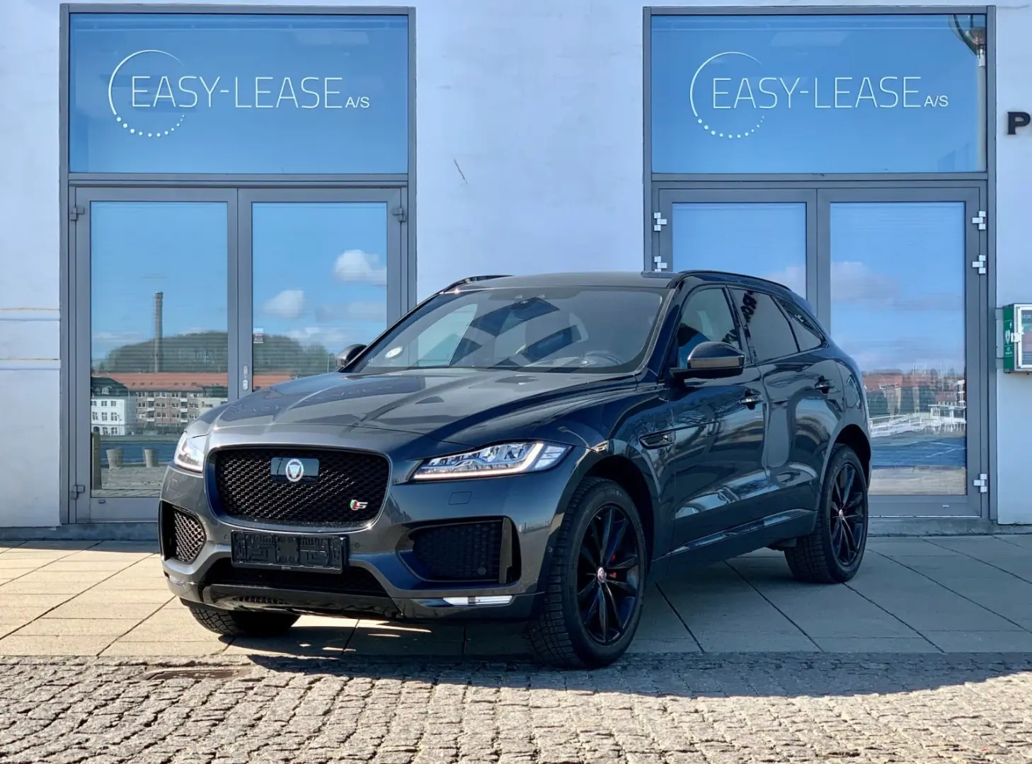 Jaguar F-Pace F-Pace 3.0 D AWD First Edition 5