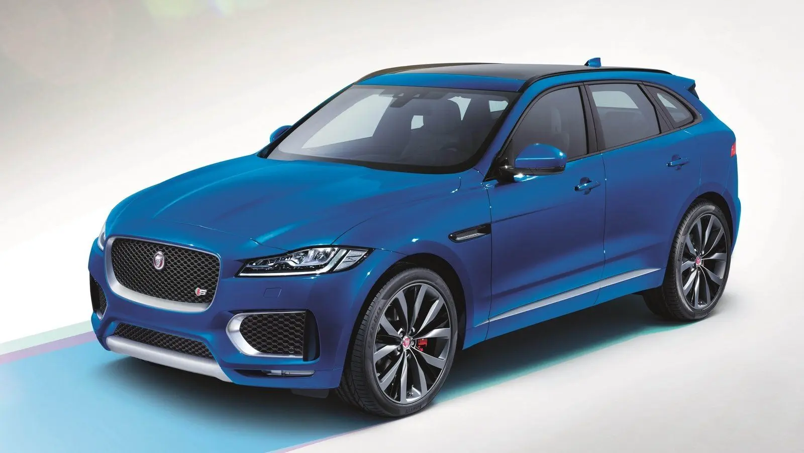 Jaguar F-Pace F-Pace 3.0 D AWD First Edition 6