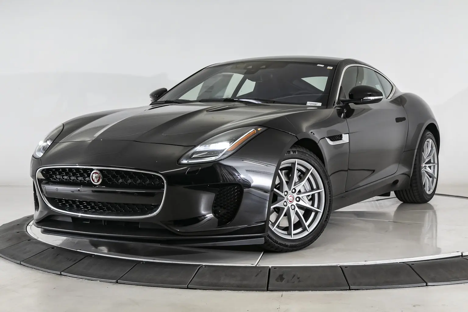 Jaguar F-Type F-Type 2.0 P300 3