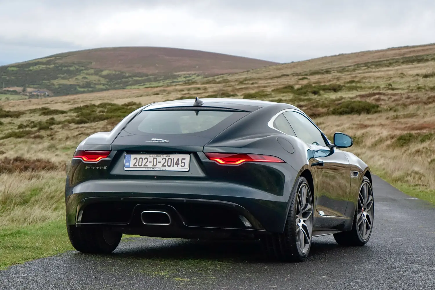 Jaguar F-Type F-Type 2.0 P300 5