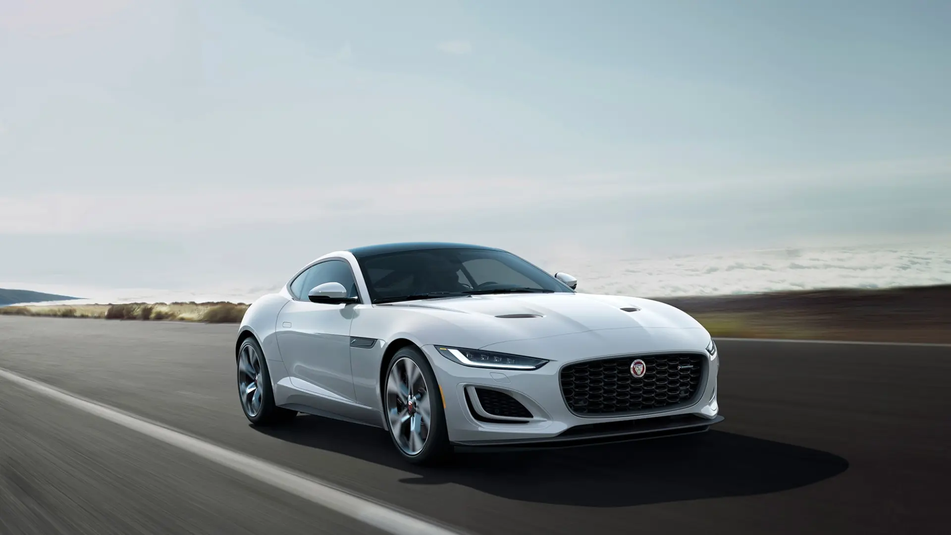 Jaguar F-Type F-Type 2.0 P300 R-Dynamic 3