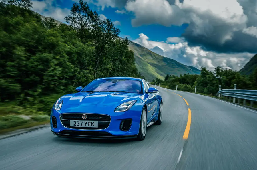 Jaguar F-Type F-Type 2.0i Turbo 6