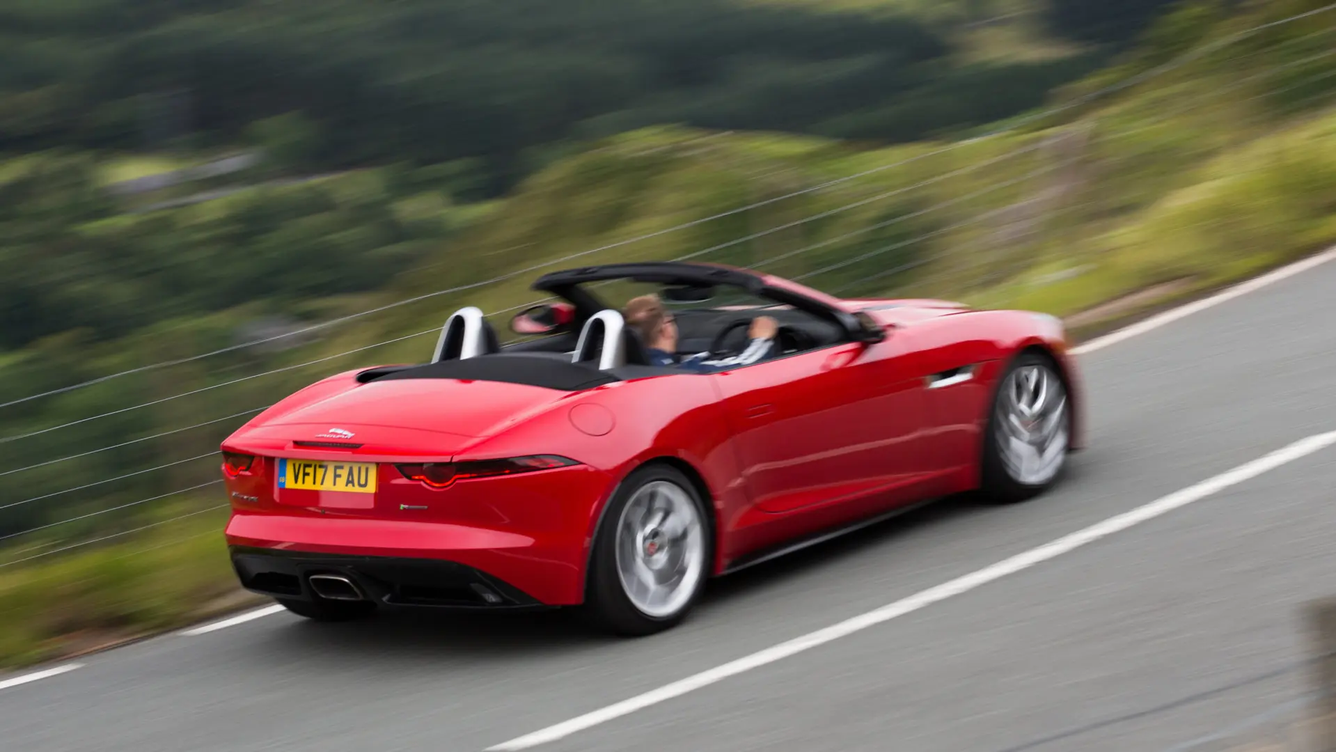 Jaguar F-Type F-Type 2.0i Turbo R-Dynamic 4