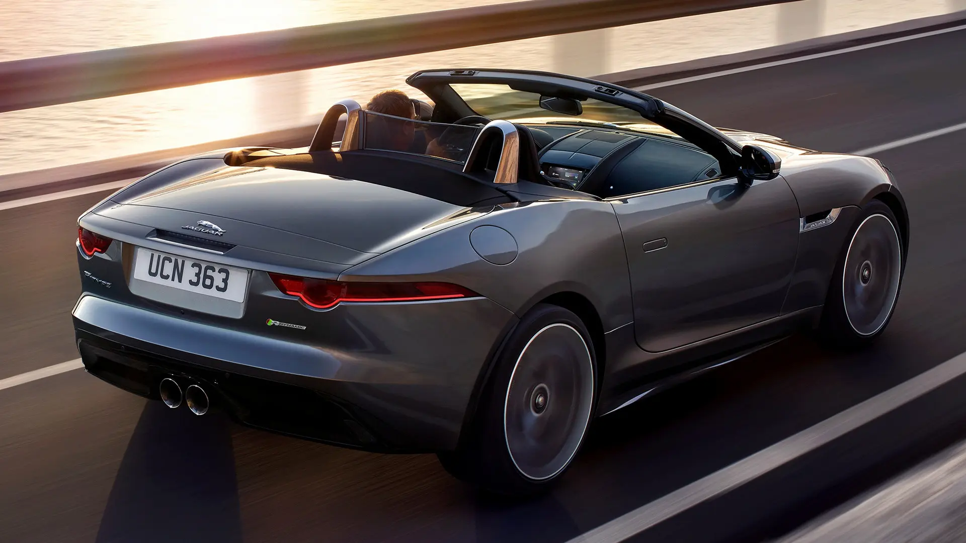 Jaguar F-Type F-Type 2.0i Turbo R-Dynamic 5
