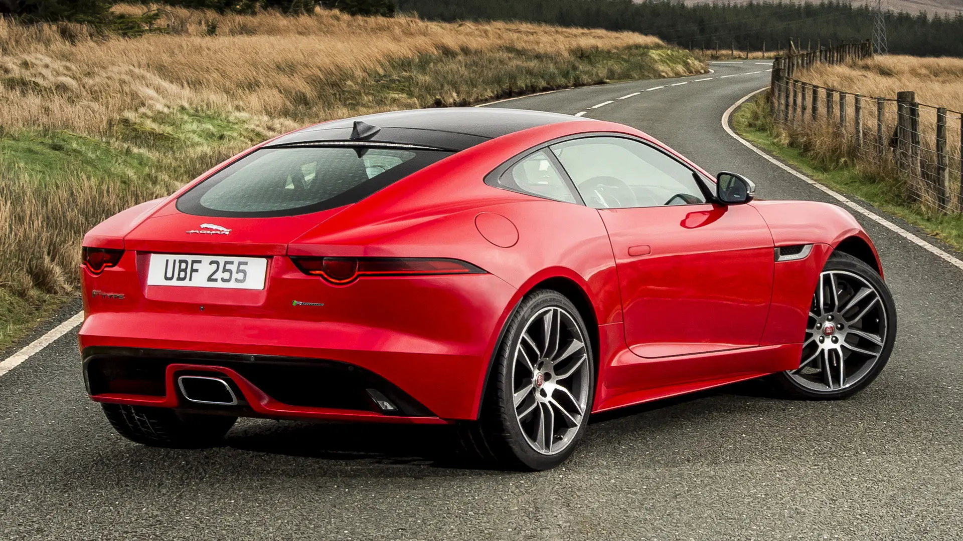 Jaguar F-Type F-Type 2.0i Turbo R-Dynamic 2