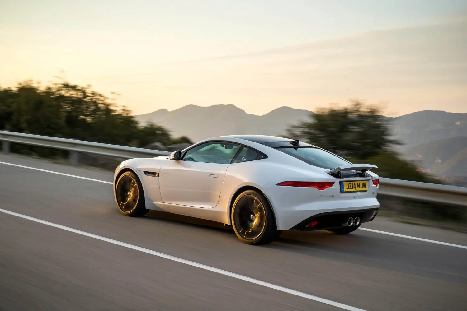 Jaguar F-Type F-Type 3.0 S/C S Plus 6