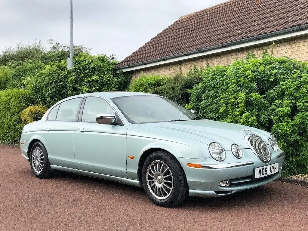 Jaguar S-Type S-Type 3.0 V6 Sport 2