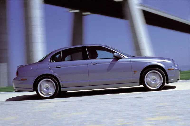 Jaguar S-Type S-Type 4.2 V8 S/C R 5