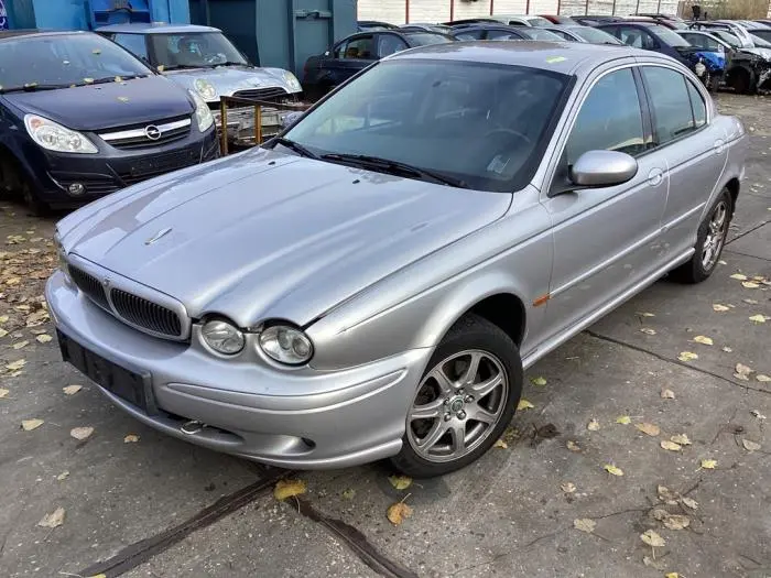 Jaguar X-Type X-Type 2.1 V6 High 4