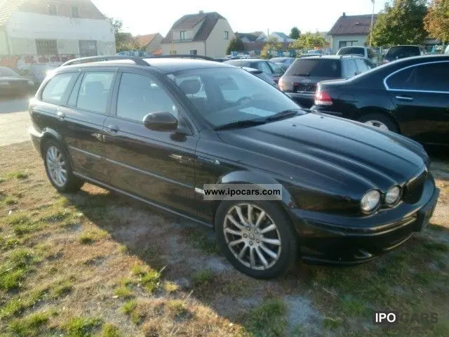 Jaguar X-Type X-Type Estate 2.5 V6 Executive 4