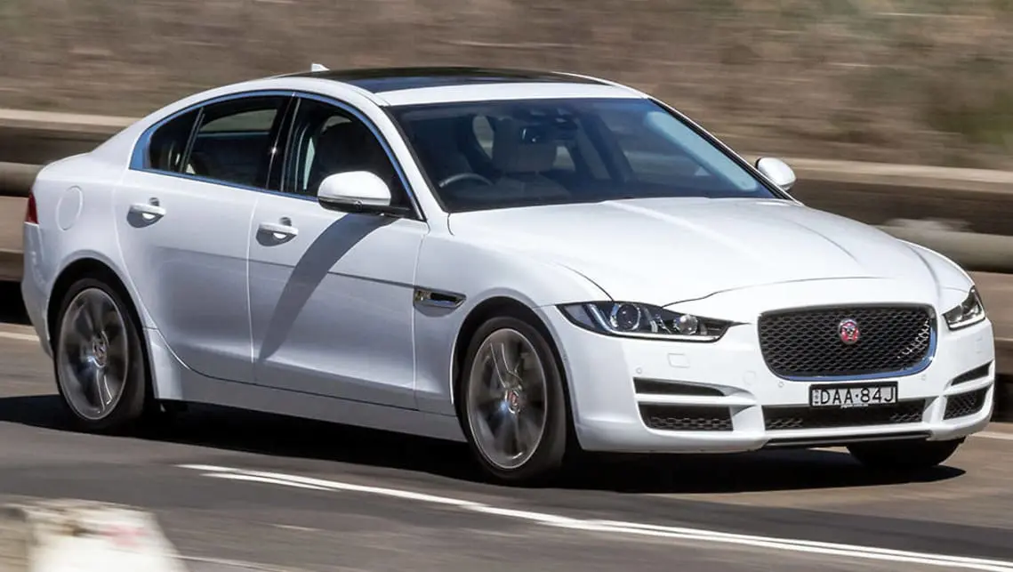 Jaguar XE XE 2.0 D Prestige Plus 7