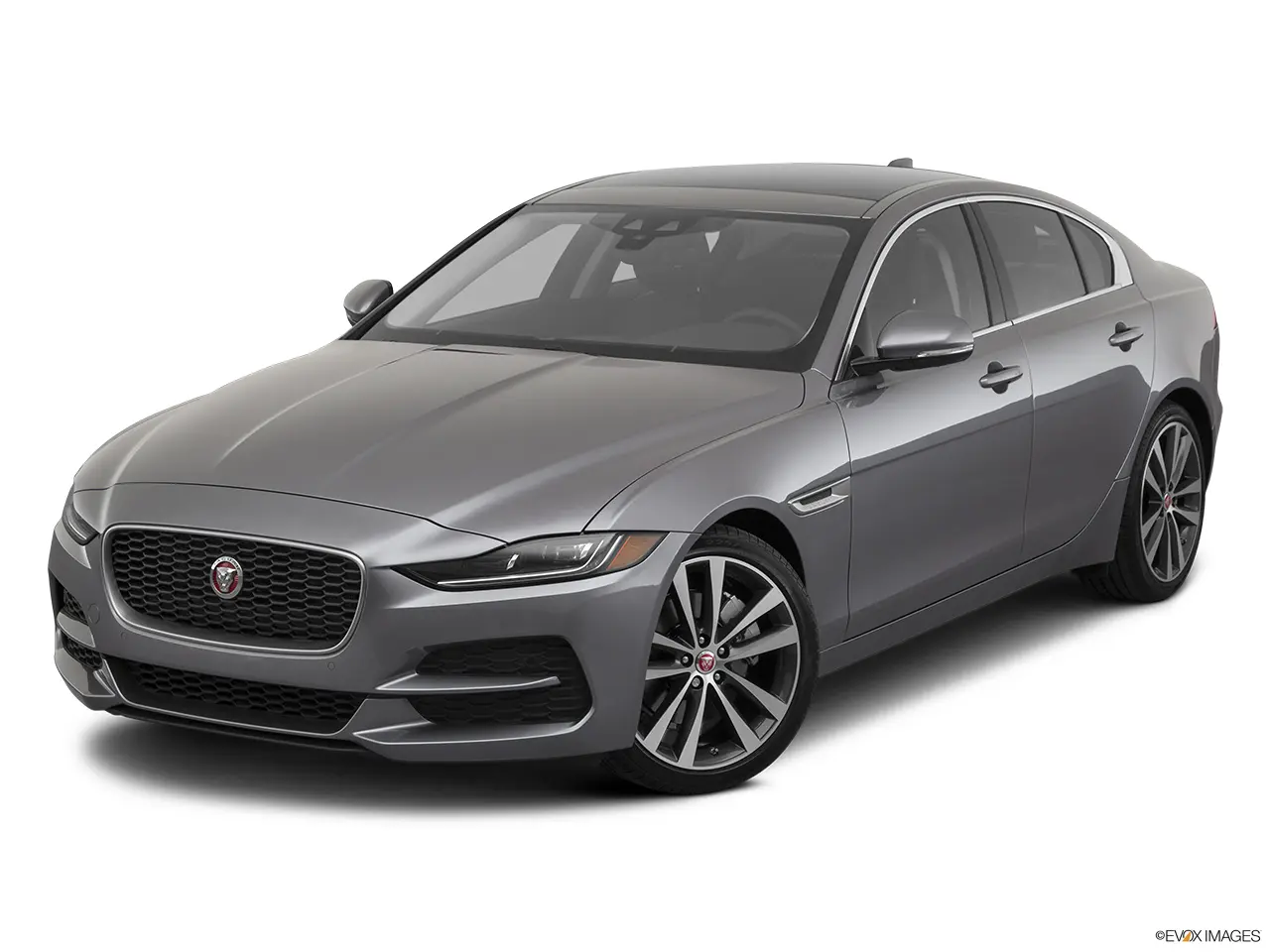 Jaguar XE XE 2.0 D R-Dynamic HSE 3
