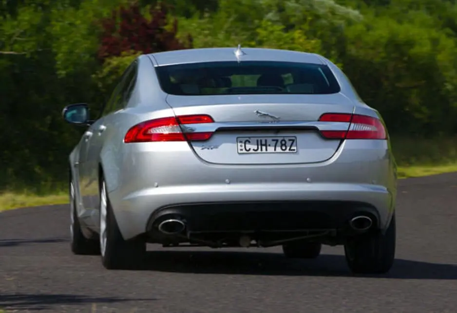 Jaguar XF XF 2.0 3