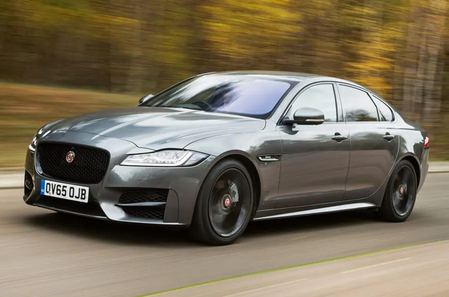 Jaguar XF XF 2.0 D AWD Portfolio Plus 3