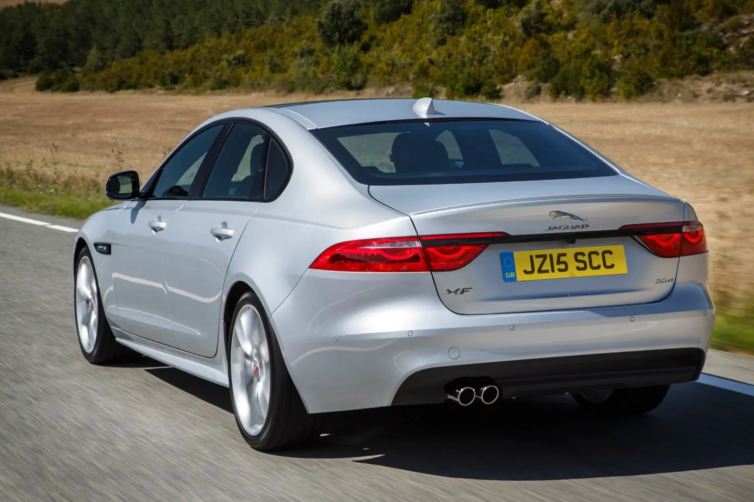 Jaguar XF XF 2.0 D AWD R-Sport Plus 5