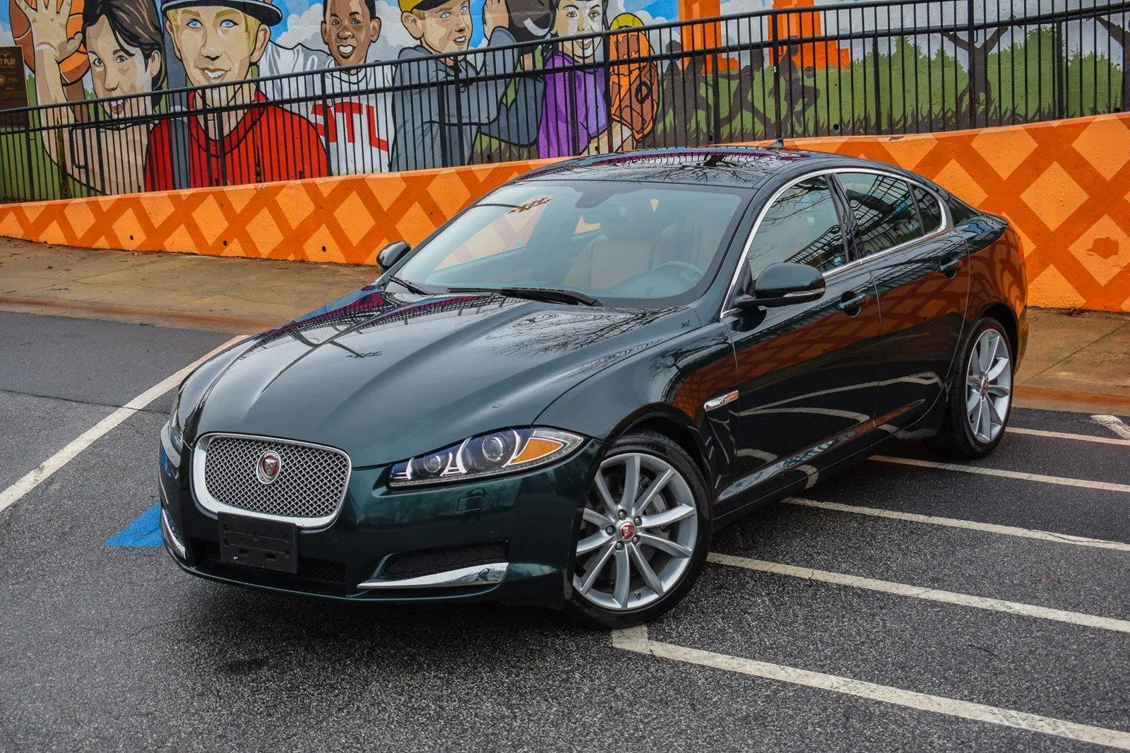 Jaguar XF XF 2.0 D Portfolio Plus 3
